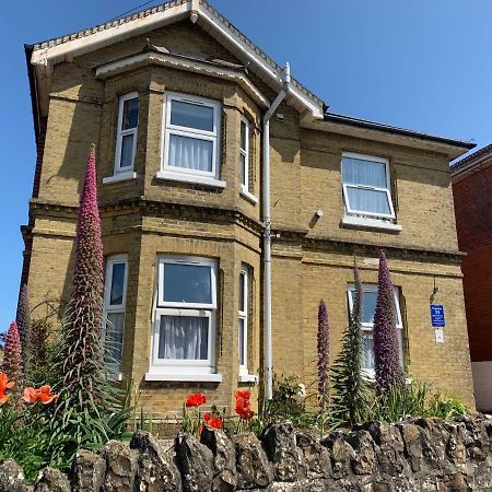 Number 29 - Only Adults Bed & Breakfast Shanklin Exterior photo